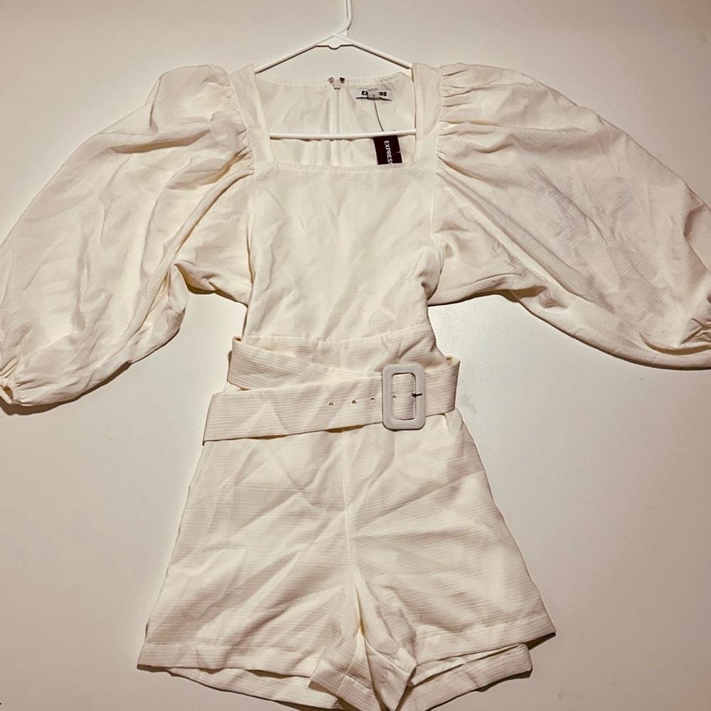 Womens Size XXS Express White Romper New w/Tags